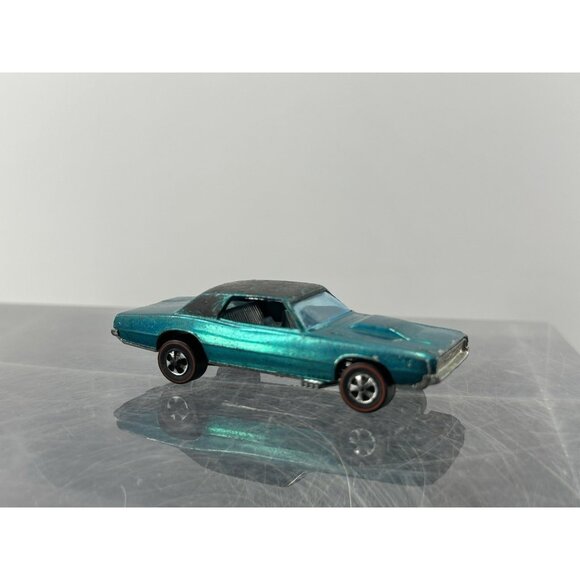 1967 Hot Wheels Redline Custom T Bird Aqua